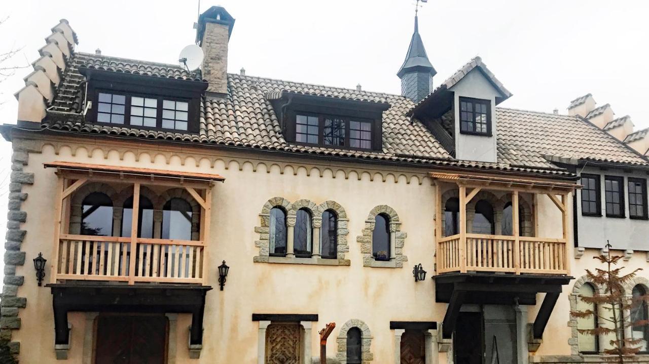 Fewo Turmzimmer Im Rittergut Leppersdorf Bei Dresden Luaran gambar