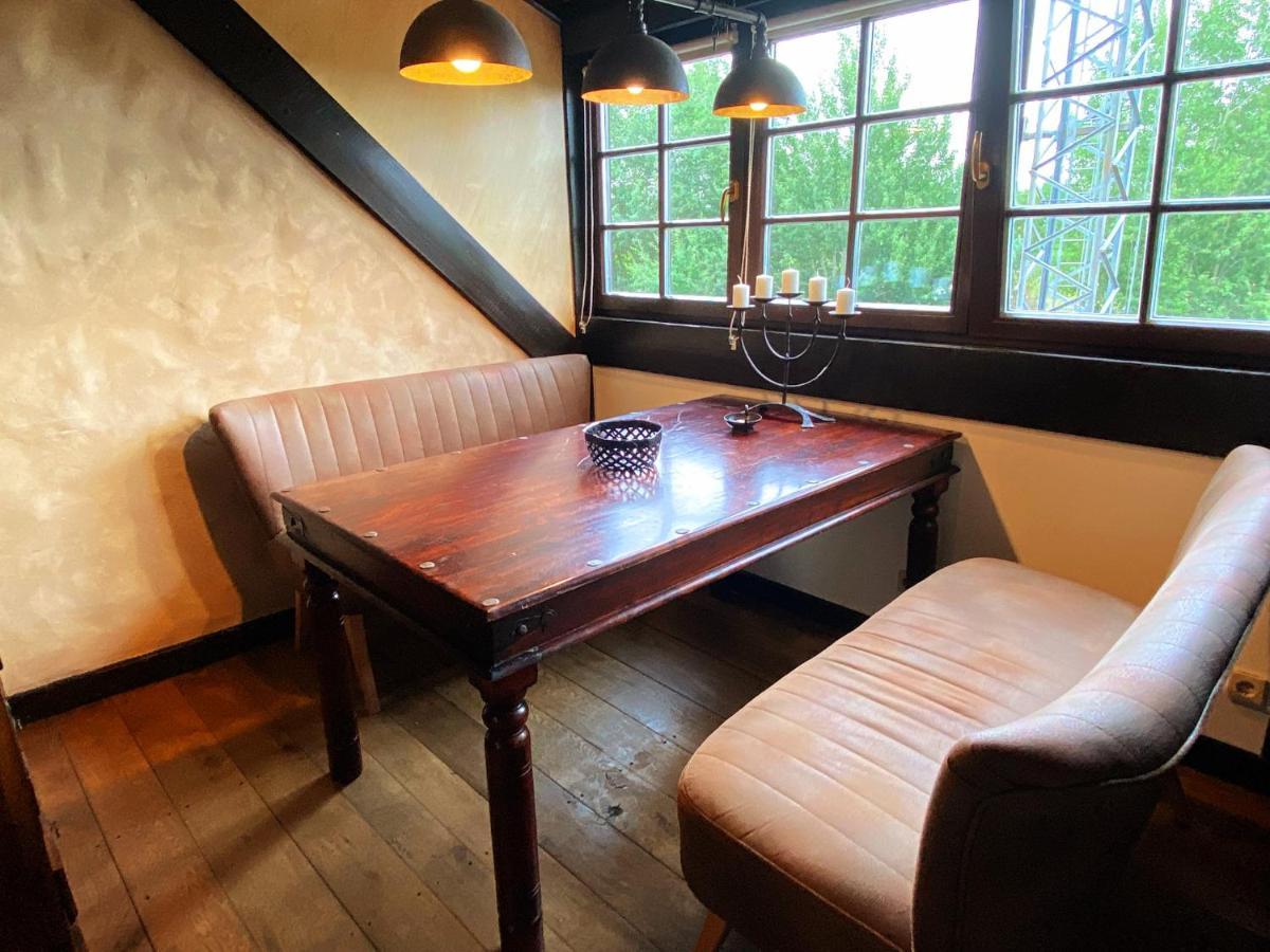 Fewo Turmzimmer Im Rittergut Leppersdorf Bei Dresden Luaran gambar